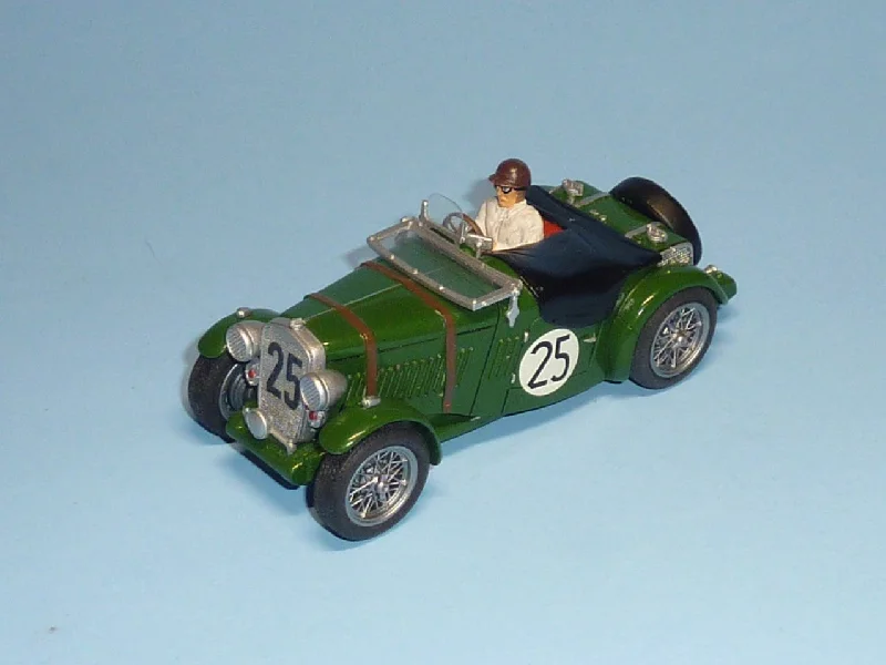 Solid Wood Dollhouse Models Toys with Detailed Interiors for Young GirlsSinger 9, 1934 Le Mans Car (SAL-192)