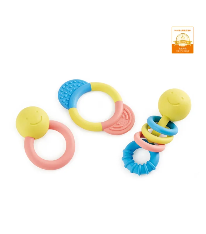 Natural Wood Educational Toys with a Magnetic Puzzle Design for Brain TrainingRattle Teether Collection